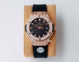 Picture of Hublot Watches Women _SKU1745hublot-32x8mm-2nms0857